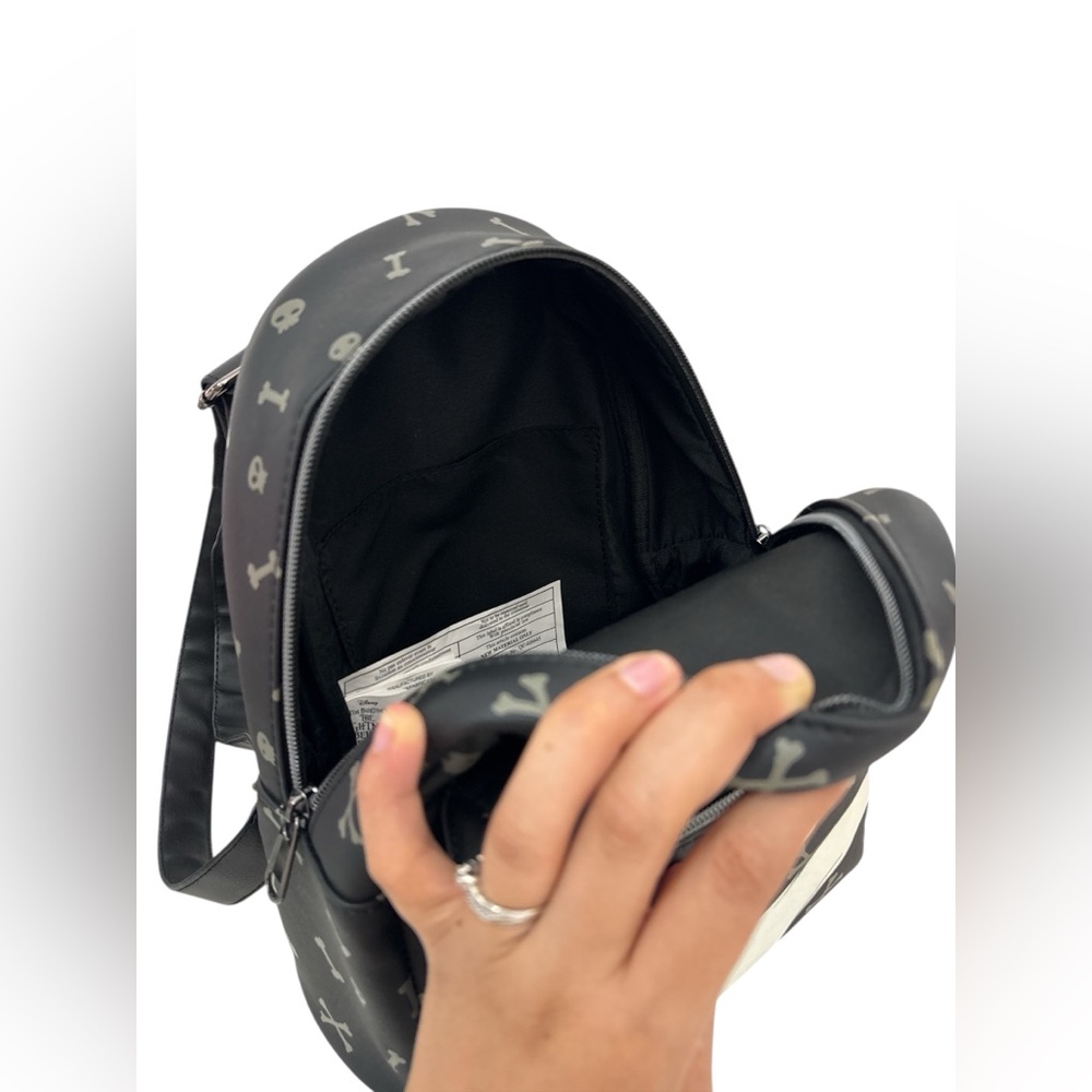 Loungefly The Nightmare Before Christmas Zero Glow in the Dark Backpack - Picture 9 of 12